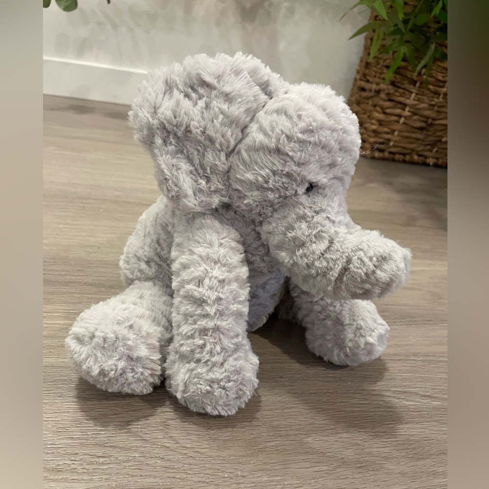 JELLYCAT Soft Grey Fuddlewuddle Elephant Stuffed Plush Toy. - Picture 2 of 7